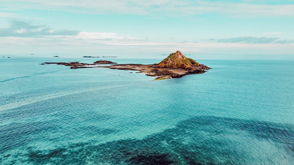 3ème jour dans les <a href="/cotesdarmor22/">cotesdarmor</a> a la découverte cette fois-ci de Saint-Quay-Portrieux, @Betourisme, <a href="/22370Pleneuf/">Pléneuf-Val-André</a> ou encore <a href="/StBrieucAgglo/">StBrieuc Armor Agglo</a> ! Coups de cœur une fois de plus pour les paysages, les centres villes historiques, les couleurs et l’ambiance ♥️ #Bretagne