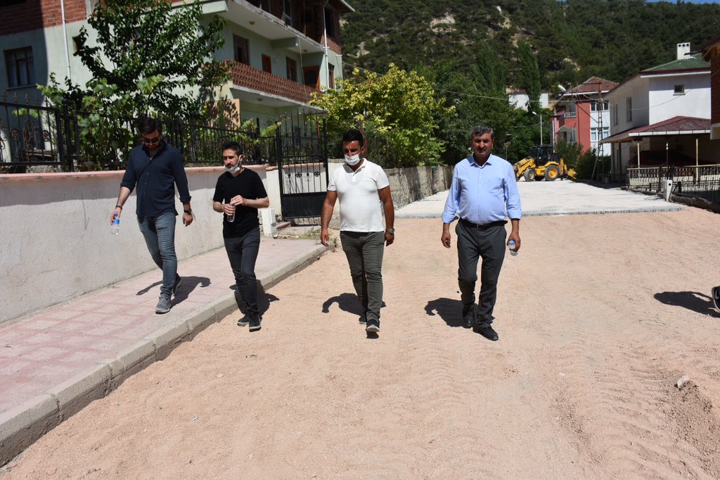 mustafaylmaz_'s tweet photo. Çalışmalar esnasında vatandaşlarımızın gösterdikleri özveri ve sabırdan dolayı kendilerine teşekkür ediyorum https://t.co/YEDgrDapnN