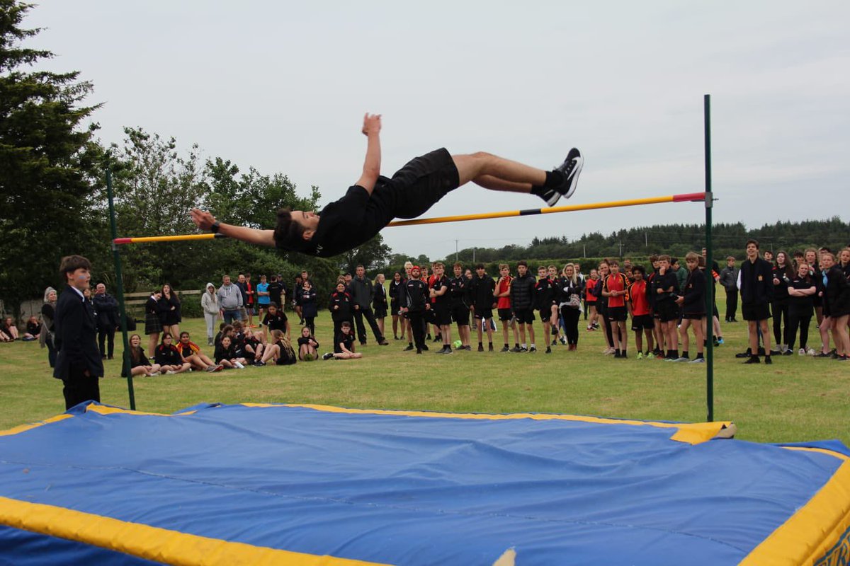 ShebbearHead's tweet photo. Brilliant Senior School Sports Day on Dartmoor Athletics Field today @ShebbearCollege @ShebbearSandOE #ShebbearCourage #ShebbearConfidence #ShebbearCommunity https://t.co/U4otobBzkQ
