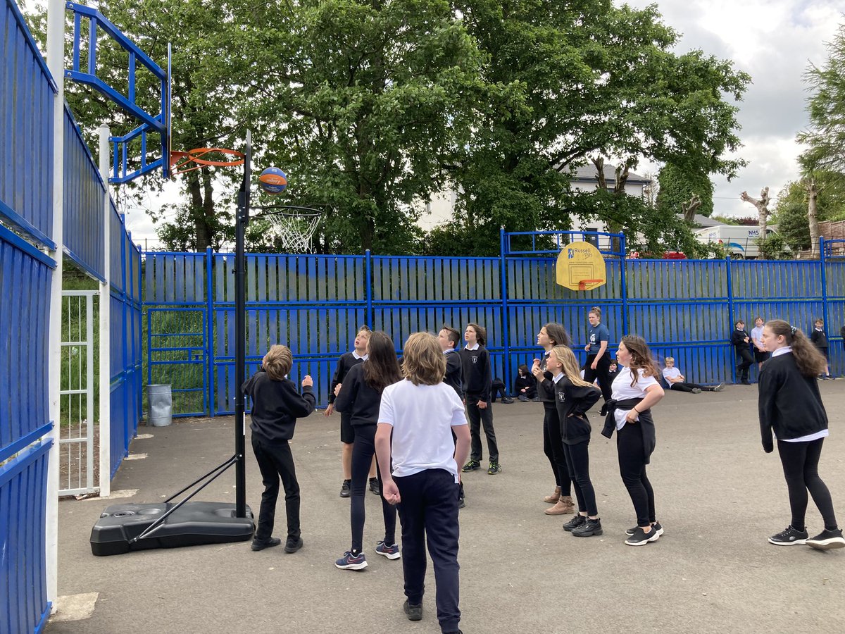 wpsp7dm's tweet photo. We got to play a quick game of Basketball in teams of 7 to show off some of our new skills! 🏀👍🏻 https://t.co/m8VNgjjaOQ