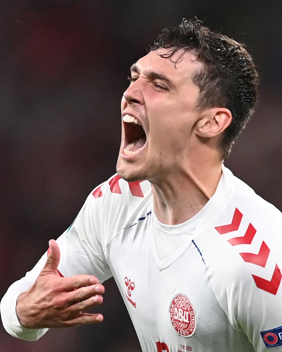 ChelseaFC's tweet photo. This content. 👌

#Euro2020 https://t.co/Go1Q5g0AMZ