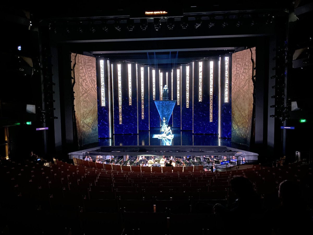 shaneotweet's tweet photo. Opening night of Aida @sydneyoperahouse @operaaustralia #operaaustraliaorchestra Thank you to all who helped. @lyndonterracini  @lorenzopasserini_conductor @leahcrocetto @elena.gabouri @lacollaartista @danielsumegi @warwickfyfe #OAChorus #crew and #productionteam @shaunrenoir 💐 https://t.co/4K0H9Witcr