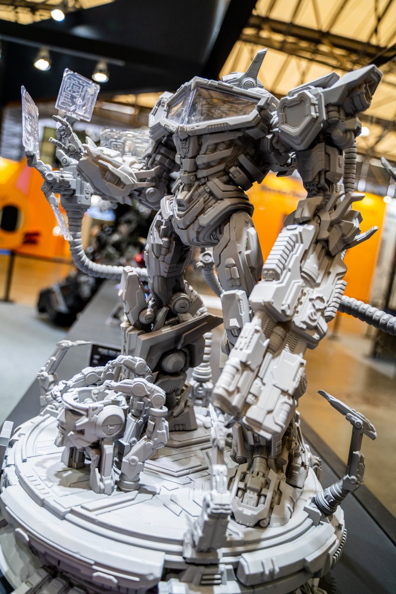 AzureseaStudio's tweet photo. “logical”  #transformers #Decepticons #transformersshockwave  #AzureSea https://t.co/AnvtX9wBgP