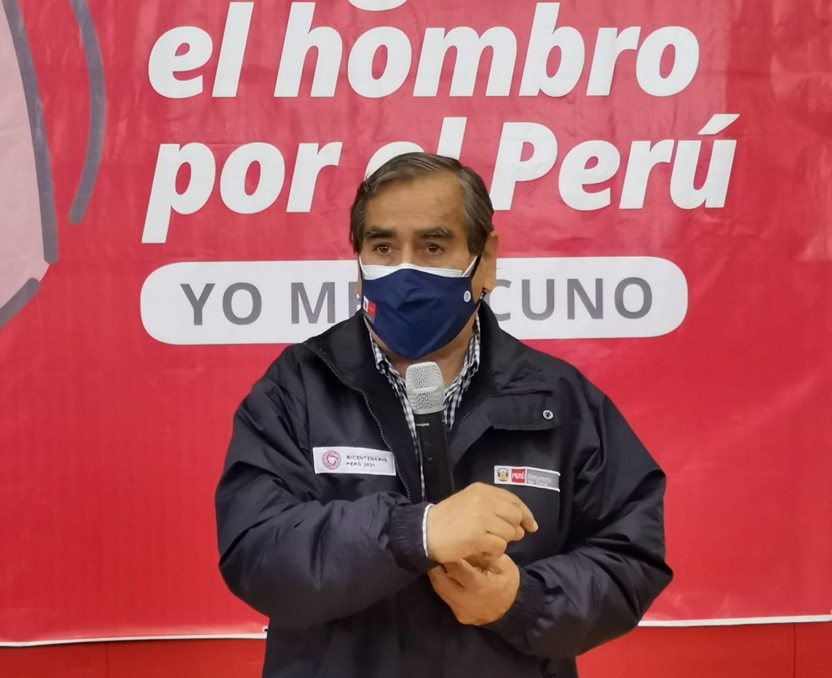 Minsa_Peru's tweet photo. Este 25 de junio empezará la vacunación contra la #COVID19 de las personas entre 58 y 59 años de Lima y Callao, afirmó el ministro Óscar Ugarte. https://t.co/XsfG5vejGe