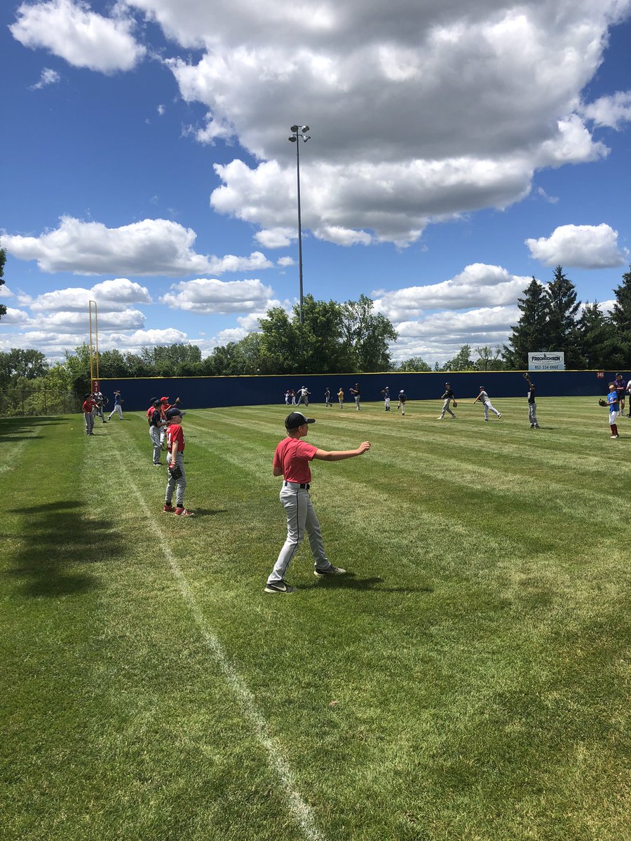 HTPacademy's tweet image. Great Day 1 of HTP Fall/Winter tryouts out in Elko, 150+ kids over 2 days. #RollRaps #DevelopmentFirst
