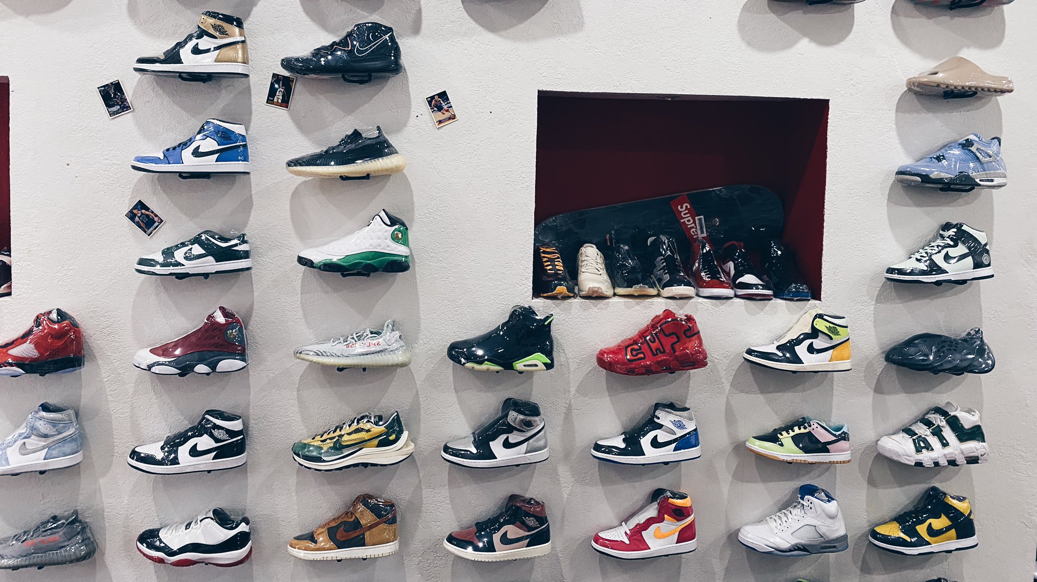 252 hotsell kicks store