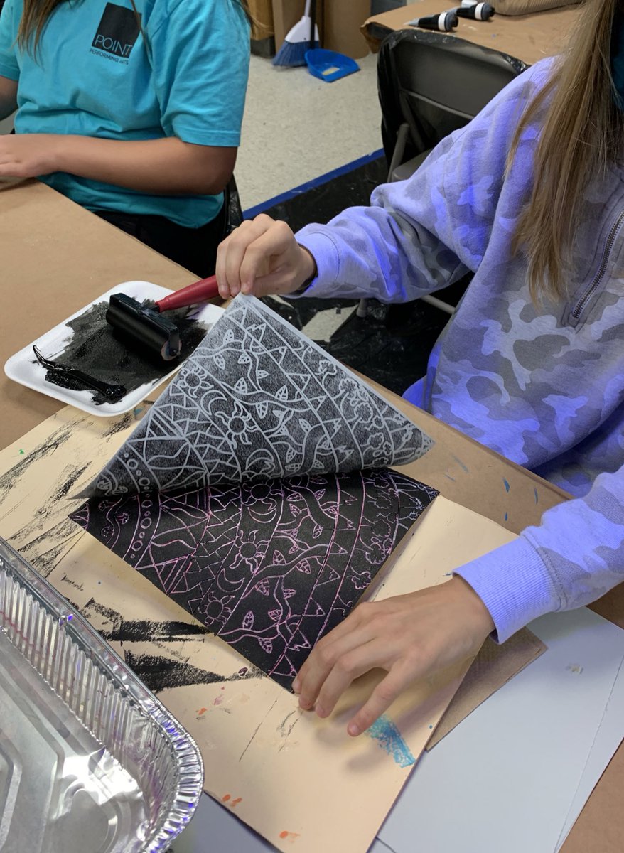 gakroenke's tweet image. Beautiful prints today at #spsartworks @Sequiota #spsexplore #printmaking