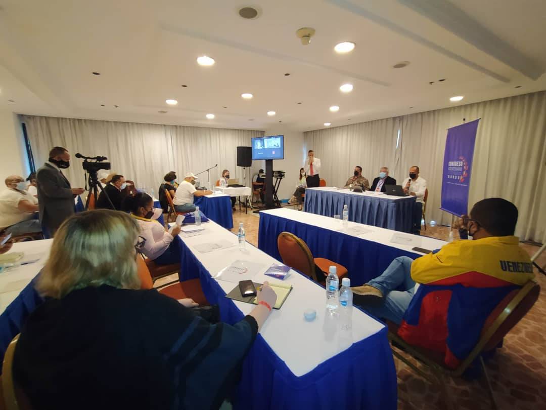 congresoMisione's tweet photo. Hoy, Coord. del equipo de documento y contenido del Congreso Bicentenario de los Pueblos del Mundo🌎 Fernando Rivero, Dip. Ángel Rodríguez, Dip. @Gerardo4fPsuv en la mesa de trabajo:

📌Planes Militares del Imperialismo, expansión de la OTAN y la autodeterminación de los Pueblos. https://t.co/8VWQm6B3Kj