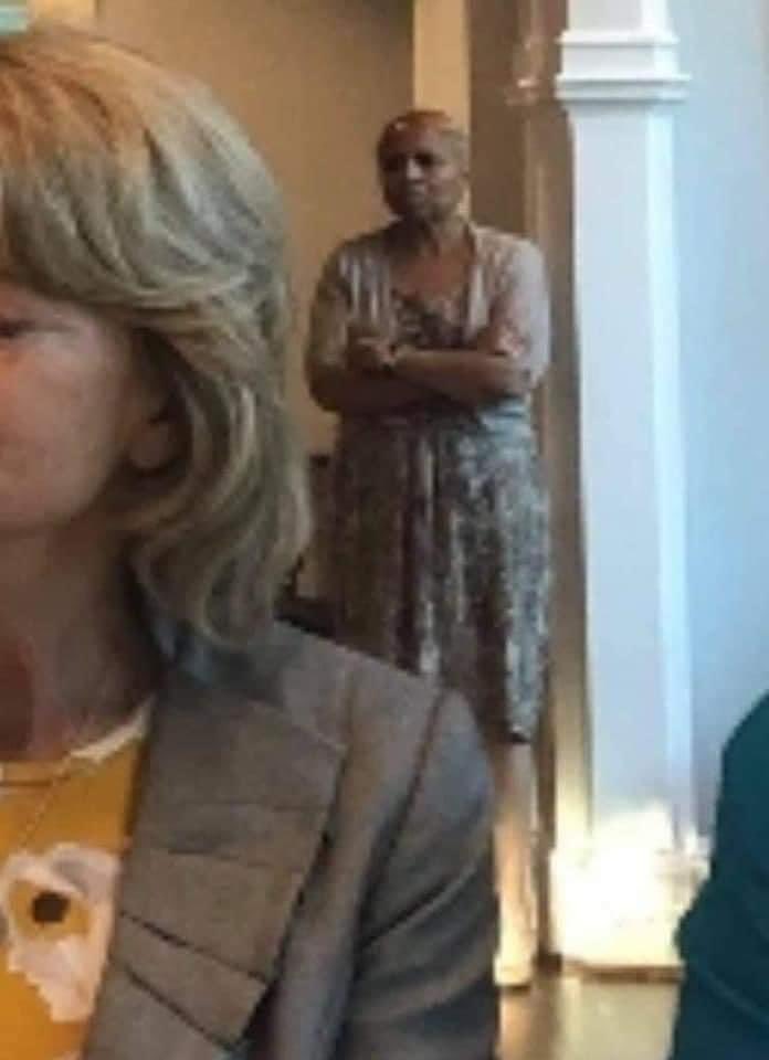 GoatedsReserve's tweet photo. Kamala think this 1950 😭😭😭😭 https://t.co/FPJdTqVGKX