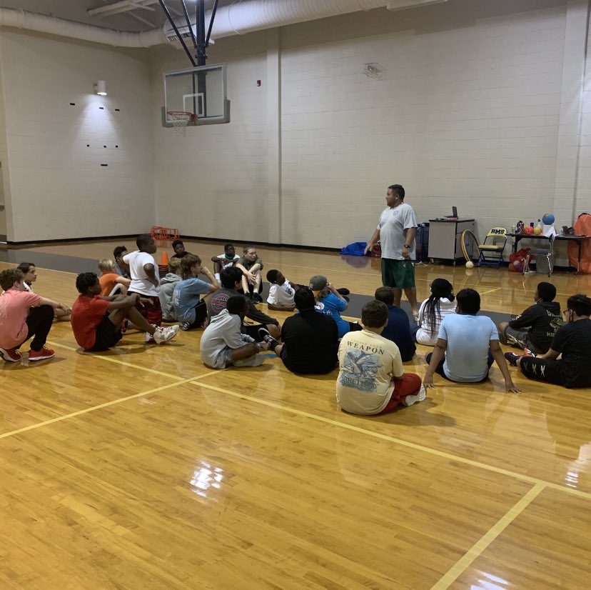 Thanks to Coach Lee Web for stopping by and sharing some words of wisdom with our Phantom football athletes. #phantomcommunity #onlythebestatbms