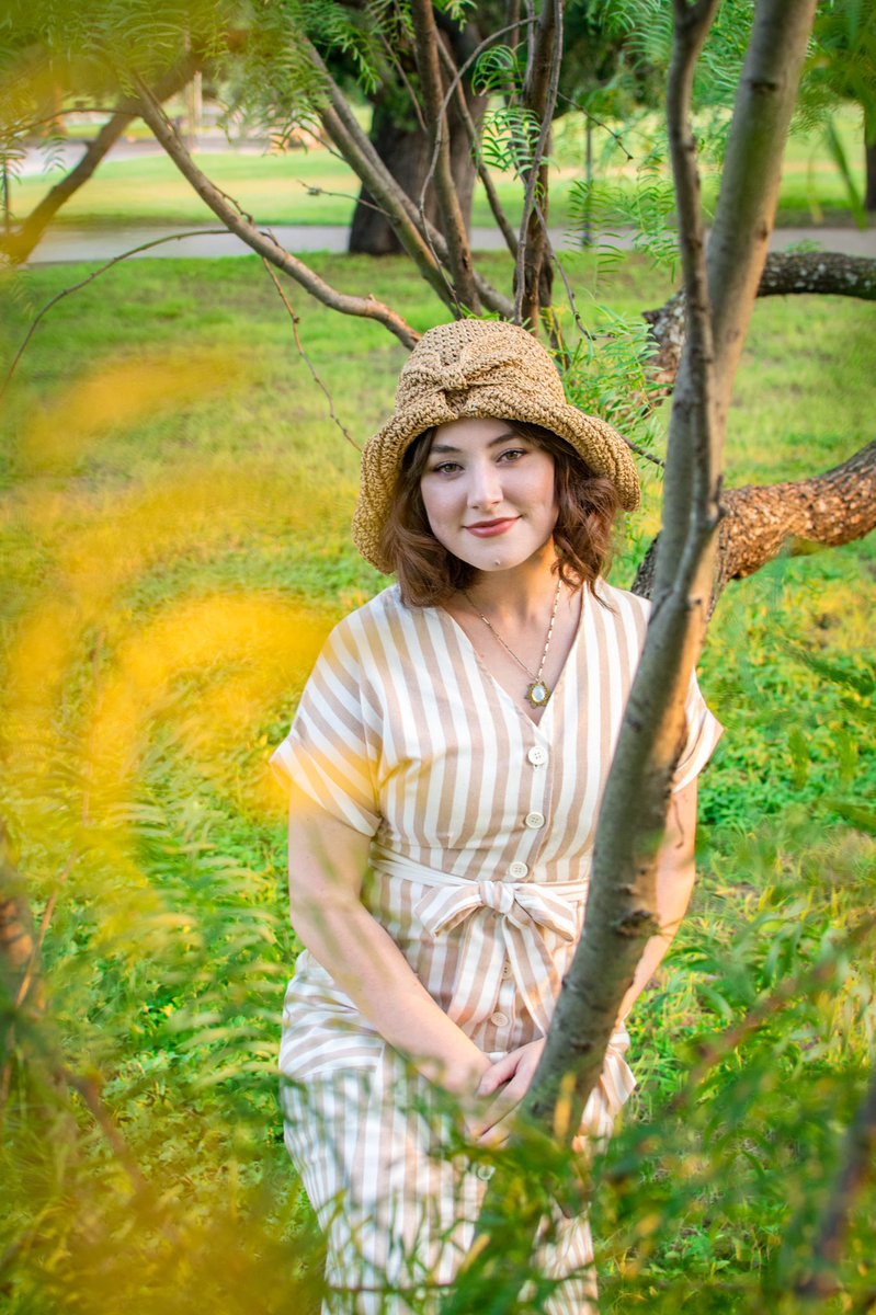TimothyMcVain's tweet photo. BLOOM. Part Seven. #sacreatives #satx #sanantonio #portraitphotography https://t.co/INjvcBZ7zd