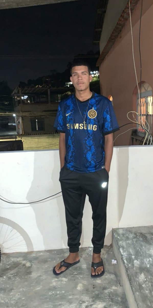 malhado_fxp's tweet image. 🤨/😁