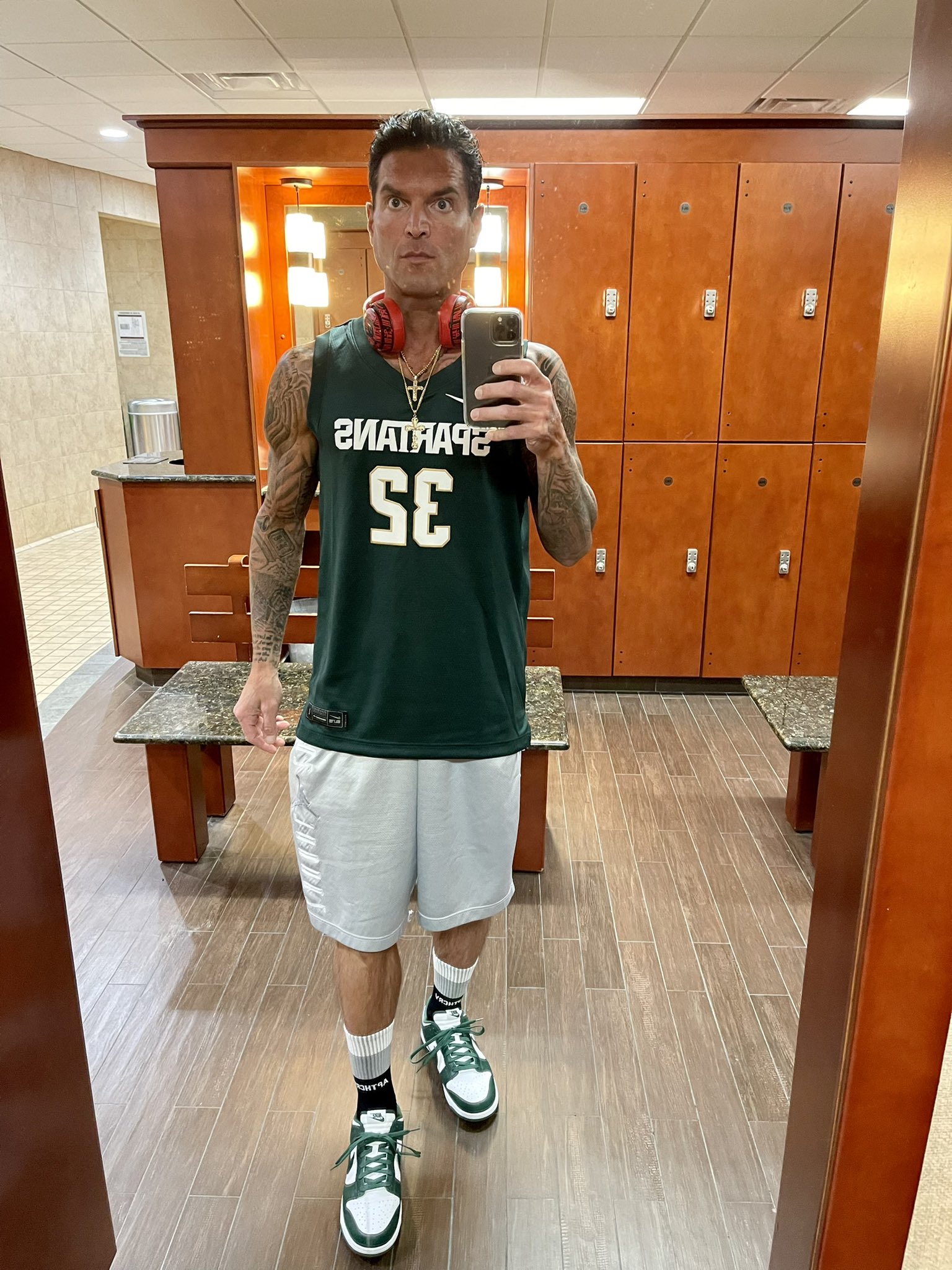 nike dunk michigan state