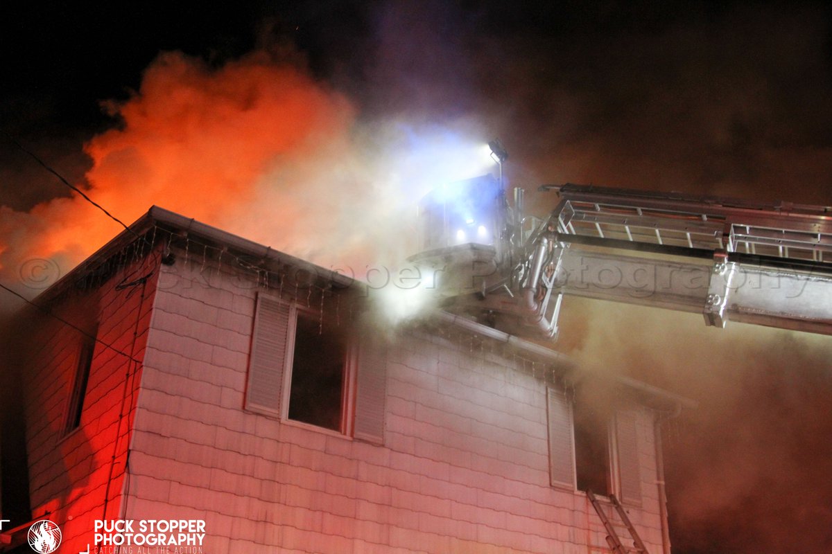PSPhoto1's tweet image. Thursday night Stamford firefighters worked a second alarm house fire on Lincoln Avenue. Companies arrived to find heavy smoke coming from the home and were able to rescue numerous pets, keeping them away from the heavy fire conditions. See more here at puckstopperphotography.com/p13281493.