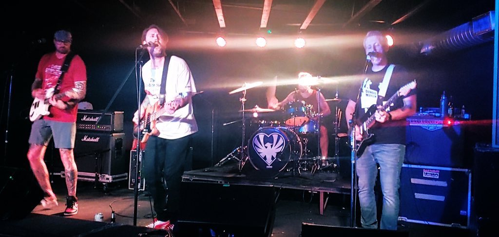 TheHeartless_AZ's tweet photo. Heartless Assembled. #azmusicscene #poppunk #azpoppunk #azrock #azband https://t.co/MCW3eBLj0m