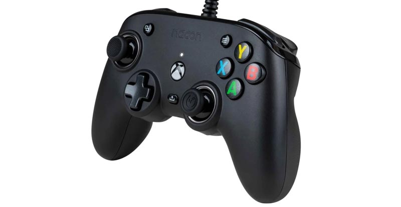 STACKmag's tweet image. The standard Xbox controller hasn’t changed much in generations now, and some find it, well, a bit unwieldy. Enter RIG with the Nacon Pro Compact, build especially for Xbox – and for smaller hands.

stack.com.au/games/games-re…

#STACKmag #Xbox #NaconProCompact #RIG