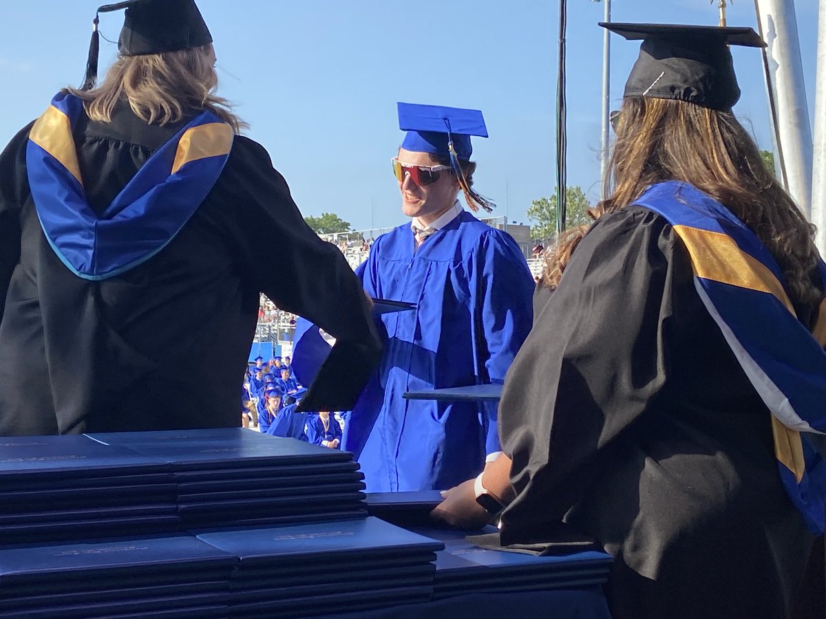 Lucille Iconis (@lucilleiconis) on Twitter photo MHS Class of 2021….what a year, what a class!!! Congrats from a proud Superintendent <a href="/MassapequaPS/">MassapequaPS</a> MHS Class of 2021….what a year, what a class!!! Congrats from a proud Superintendent <a href="/MassapequaPS/">MassapequaPS</a>