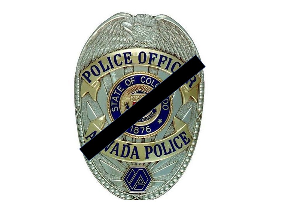 APDChiefWilson's tweet photo. On behalf of the members of the @AuroraPD I am sending heartfelt condolences to the @ArvadaPolice and the entire @cityofarvada community. #FallenHero #NeverForgotten https://t.co/gvW30MK7Cl