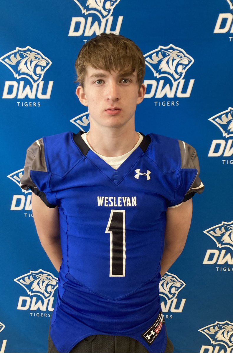 Thanks for the great camp <a href="/dwtigerfootball/">DWU Football</a>. Appreciate all the coaching! @CoachCimpl <a href="/CoachJDinan/">Joe Dinan</a>