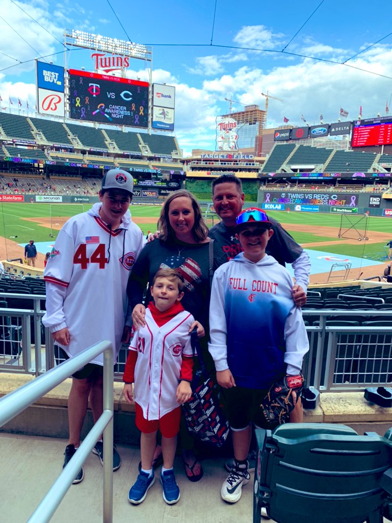 Here to support our <a href="/Reds/">Cincinnati Reds</a> in Minnesota! ⚾️🇺🇸🌭