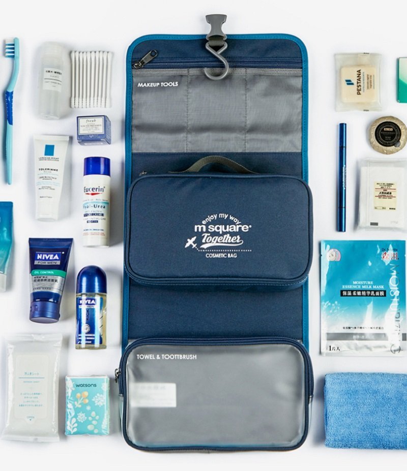 msquareshop's tweet image. Túi đựng đồ trang điểm cá nhân M.square Bag in Bag giá rẻ  là một trong những dòng sản phẩm đồ du lịch được nhiều khách hàng yêu thích nhất của thương hiệu đồ du lịch M.square, thiết kế thông minh có thể tháo rời thành nhiều chiếc msquare.vn/products/tui-d…