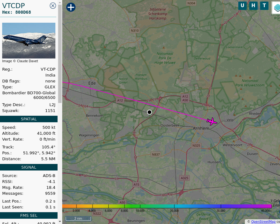 FWolfheze's tweet image. #VTCDP (#800D68) VT-CDP BOMBARDIER BD-700 Global 6000/6500 van Poonawalla Aviation P/L is 1.1 km van radar, op 12496.8m hoogte en 84.9° van horizon, richting O @ 1047.1km/u om 00:19:26 UTC | volgen: globe.adsbexchange.com/?icao=800D68 | radarwolfheze.nl #adsb #AvGeek