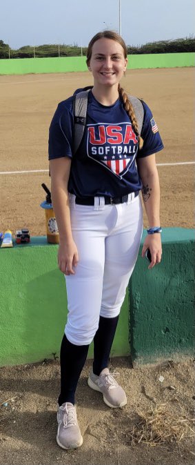 JillPeterson15's tweet photo. Game 1. 8-4 win. 2-2 and HBP. Threw out only steal attempt at 3rd, picked off a runner at 3rd threw out the batter attempting to advance to second on a throw home for the last out of the game.
#notabaddebut @neelypetersonn https://t.co/DbCZK4ogJK