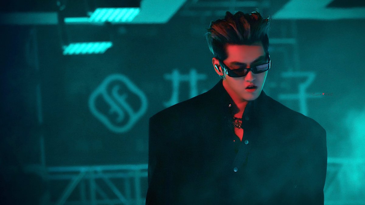 KrisBar_WuYiFan's tweet photo. 210622 Kris Wu @KrisWu

Never have I met someone who is so charming like you!
Morning Meigeni!☀️

Cr:logo
#KrisWu ​​​#WuYiFan https://t.co/WcFcX7Xyvf