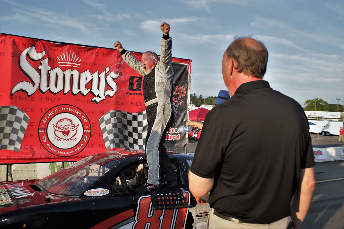 aaron_creed's tweet photo. Benny Gordon Emerges Victorious at UMI; Brent Nelson Rebounds at Jennerstown in Inaugural @SCSCSRacing #Keystone150 Weekend - https://t.co/fsl8yk257E https://t.co/XdNzbZWoPr