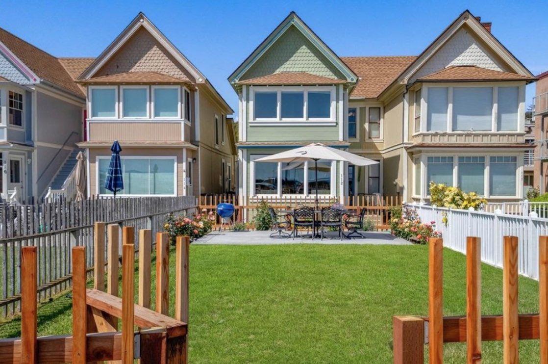 FunBeachHouse's tweet photo. New Property Alert! 
Welcome to The Six Sister Beachfront Retreat in Capitola Village. One of the most sought-after beach locations is available to rent starting July 1st, 2021. #summer #vacation #familyfun #beach https://t.co/DPQGeETfVQ