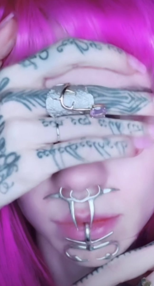 Grimezsz's tweet photo. https://t.co/4dZhY5egi5