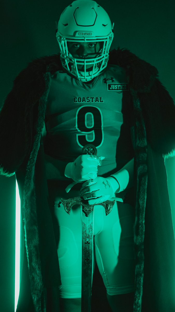 jdlampley21's tweet photo. I had a great time on my official visit @CoastalFootball this past weekend! #ChantsUp #BallAtTheBeach @CoachChadwell @MageeCoach @Tony_TDUB @FbRichmond @CoachBryanTill https://t.co/BugGWmrtBh