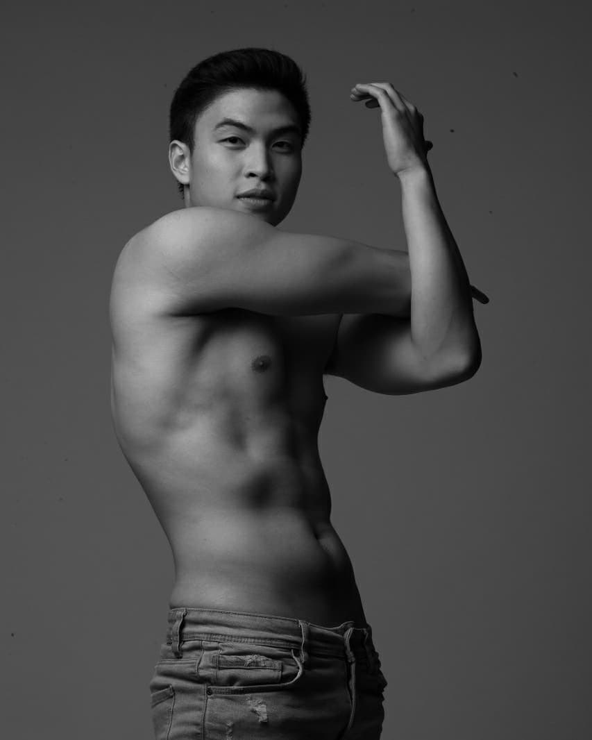 maledemograpix's tweet photo. More
Than
Just
A
Chinito

🤍  🤍

#HouseOfMen #ChinitoHottie 
#RandomHotGuys #CutieDentist 

@miggyx96 https://t.co/1iQih4iRH6