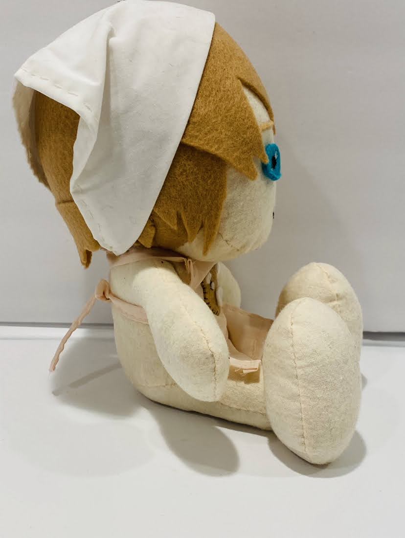 KwScissors's tweet photo. Satoshi Isshiki doesn't wear clothes much... and neither does this mini version of him either. Sitting at 12" he will be Available in our #etsyshop July 10th! Linktree in bio. #etsy #handmade #plush #FoodWars #anime #nerd #geek #smallbusiness #etsyseller #linktree https://t.co/nrlQvAwBid