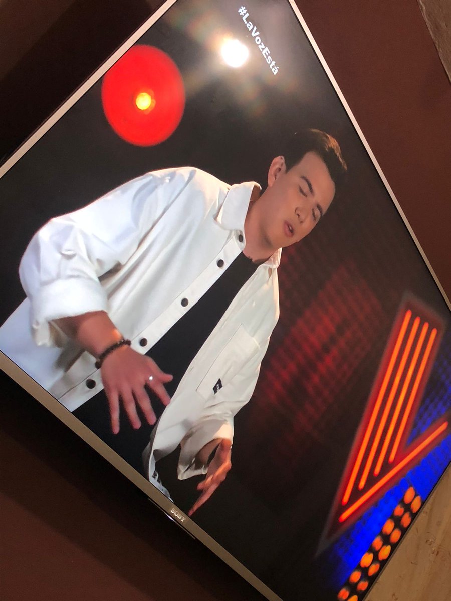 PastranaClub's tweet photo. Ver a @pastrana_mx en LA VOZ es lo mejor de nuestro día😍🤩

FELICIDADES!!! https://t.co/cZFdcjLyDu