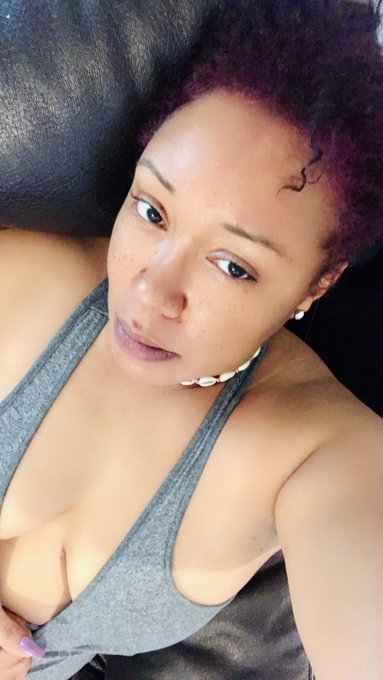 Feeling myself 😍😈 https://t.co/4lyyN7QYUp<a href="/tag/bbw"class="tags"><span>#bbw</span></a><a href="/tag/xxx"class="tags"><span>#xxx</span></a><a href="/tag/adultwork"class="tags"><span>#adultwork</span></a><a href="/tag/cougarlife"class="tags"><span>#cougarlife</span></a><a href="/tag/moneyslaves"class="tags"><span>#moneyslaves</span></a>