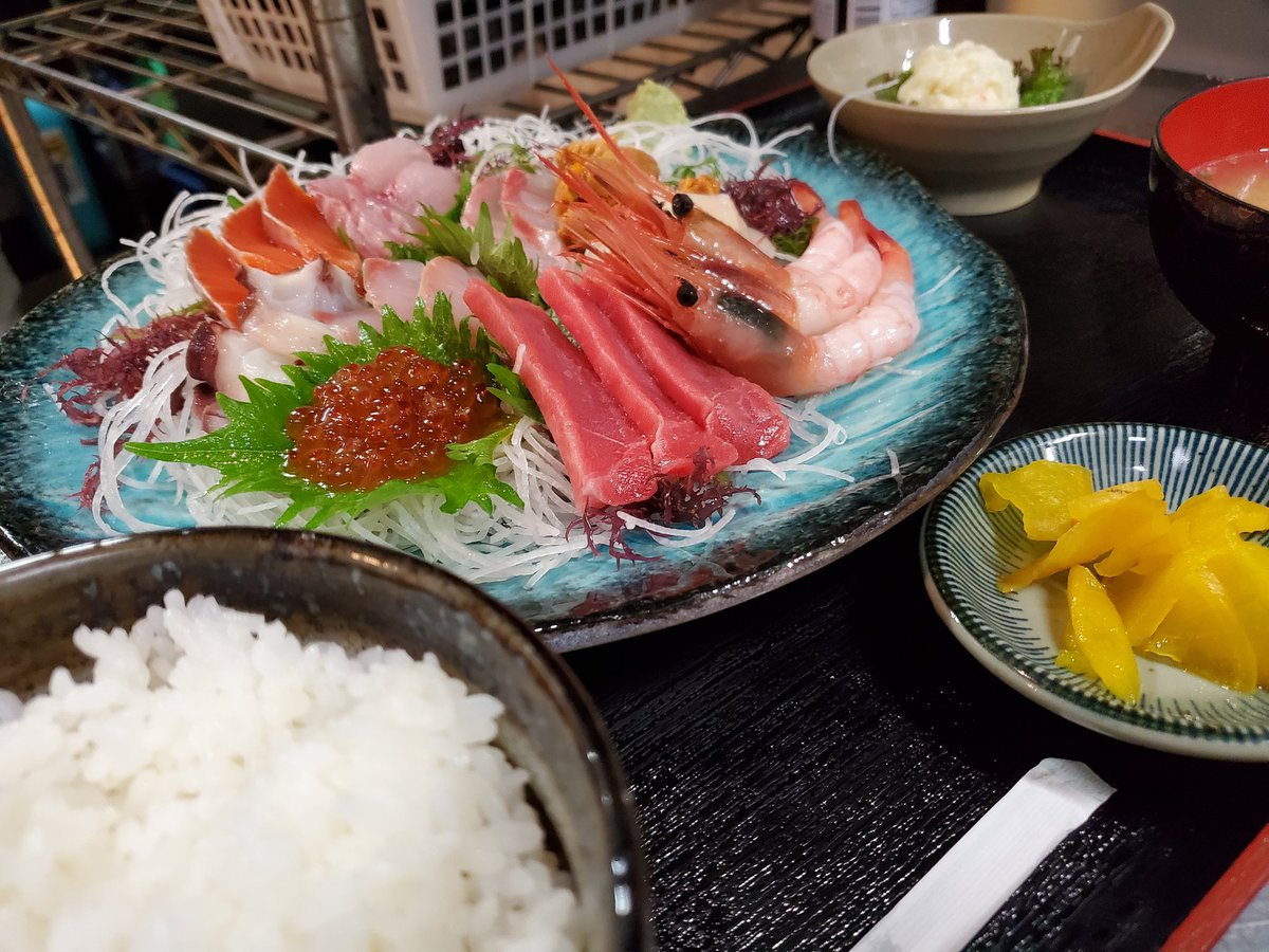 のりお 音8 2 6 9 6 喰 なかた 昼めし ってキーワード 何だか元気が出るじゃないですか 居酒屋 だけど お昼のランチも頑張ってます 北海道海鮮にほんいち 別宴邸 T Co Vwvfceu038 居酒屋