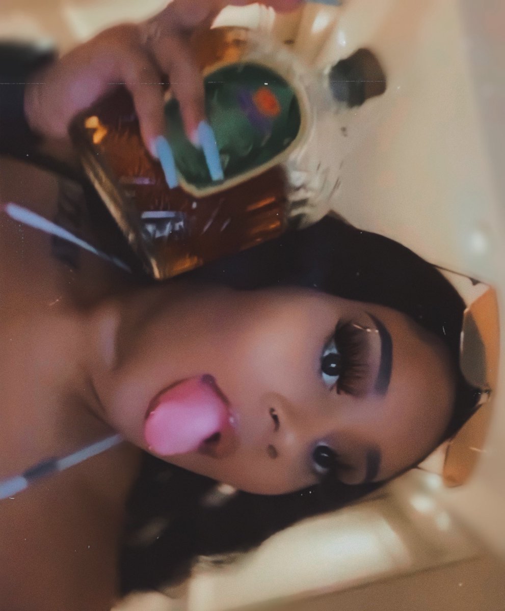 sisidadoll's tweet image. •wepromoteent x 3 much x Marcus presents are brining y’all a lit play  July 3rd #ProjectTexas3 

•since it’s 4th of July weekend we gone do free till 11 pm with flyer repost ❗️

It’s gone be lit , Dallas Tx we are outside 🥳