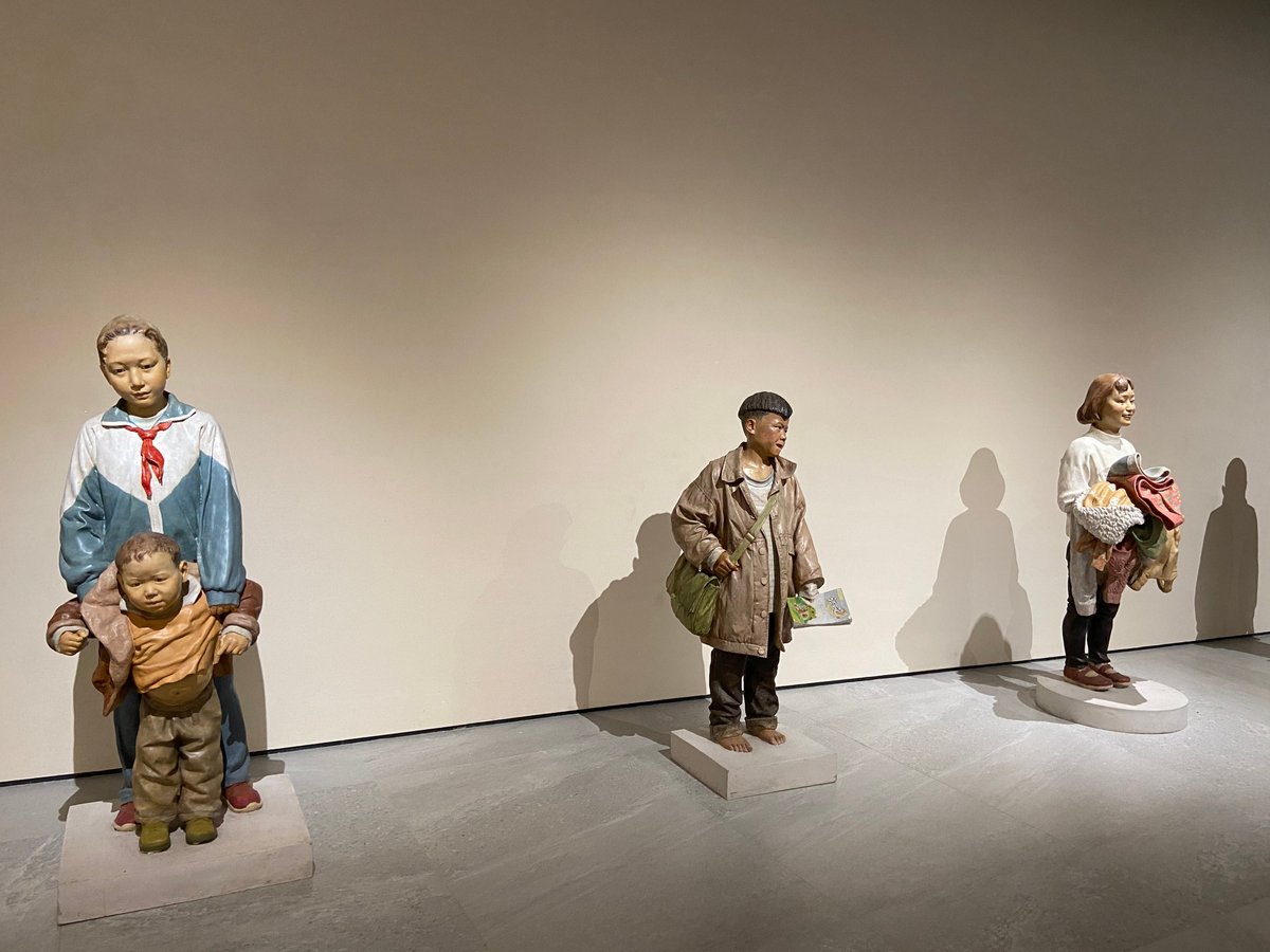 iChongqing_CIMC's tweet photo. The exhibition of the excellent works of individualized cultivation of talents in the art of Chongqing Art Market·Blooming June-Urban Art Cell Cultivation Program of Sichuan Fine Art Institute(SCFAI) was opened at Nanbin Road Sunac·Sometimes Art Museum. #fineart #SCFAI https://t.co/DASPvmOcMT