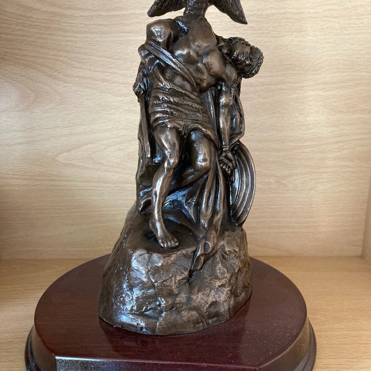 BernieTubridy's tweet photo. Cuchulainn #bronze #award #legend #WildAtlanticWay https://t.co/faUCgmgzuN