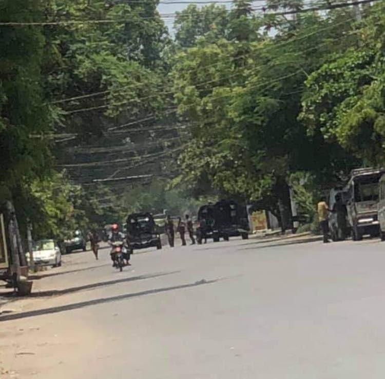 22.6.2021 Since Around 12 AM, Terrorists opened gunfire and trying to abduct the civilians for burning tires on 19&amp;89 street, EiKin Ward.

#June22Coup 
#WhatsHappeningInMyanmar