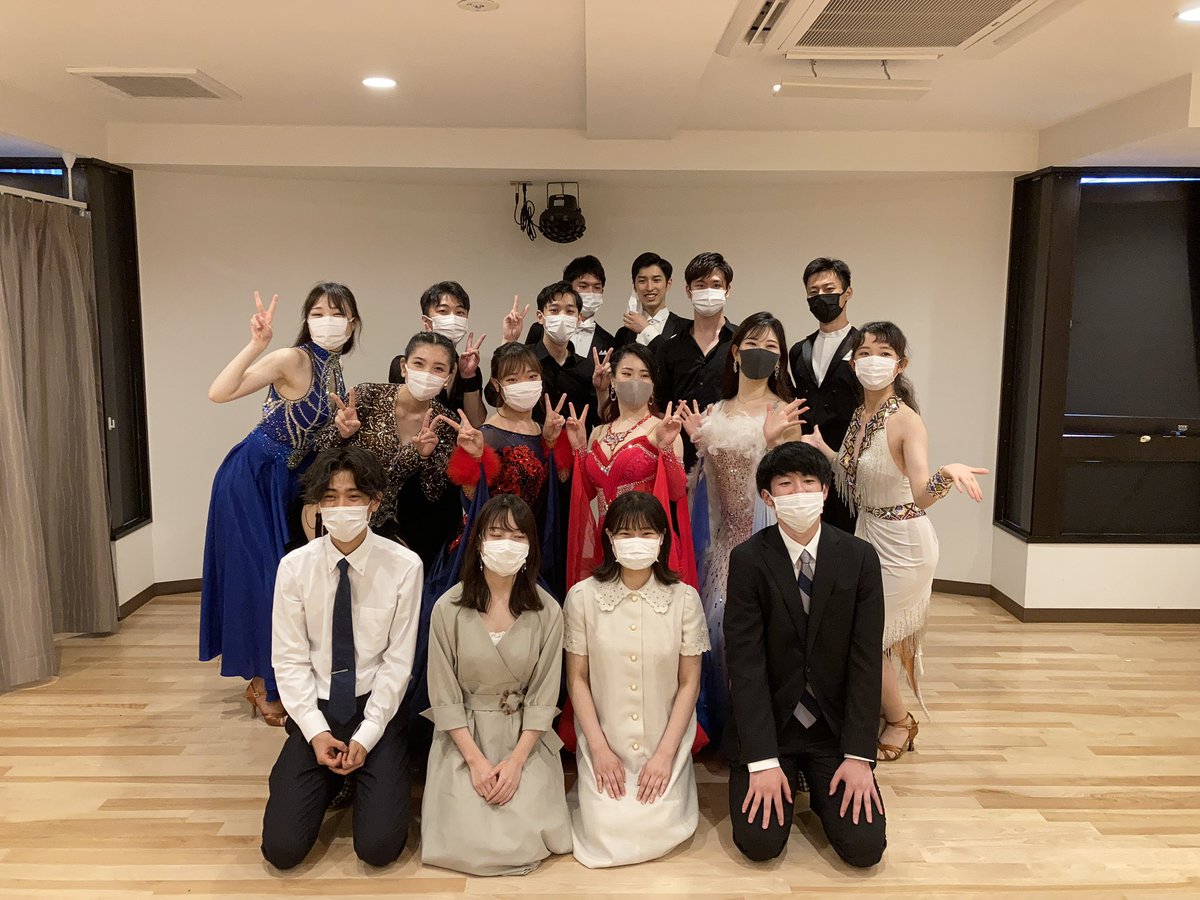 alltmubdc2023's tweet photo. 先日ずっと延期されていたダンスパーティーをようやく開催することができました！！

初めて新歓イベントに来てくれた新入生もいて嬉しい限りです🥰

さて、7月から練習会を本格的に始めていきます。入部するなら今ですよ！見学だけでも来てくださいね！ https://t.co/pgdhy4XUNI