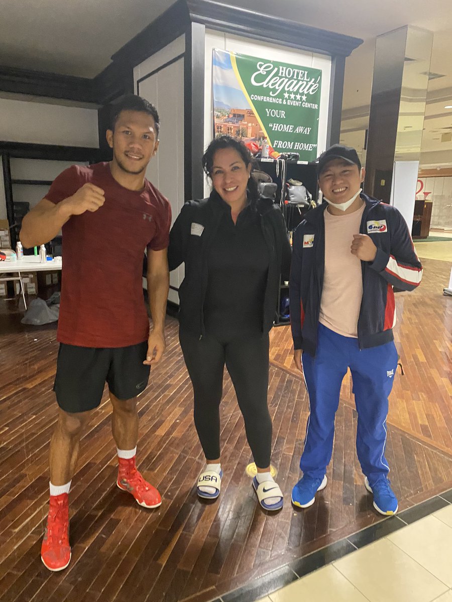 InTheRingWithC1's tweet photo. So my husband @chef_jahaziel been telling me about #filipinoolympian @EumirMarcial @USABoxing is blessed to have he &his coach in camp. I love seeing all this talent #blessed. Working together
#multinationcamp #2021olympians #inGodwetrust #intheringwithchristine #itsgonzo https://t.co/cqMahdSHBa