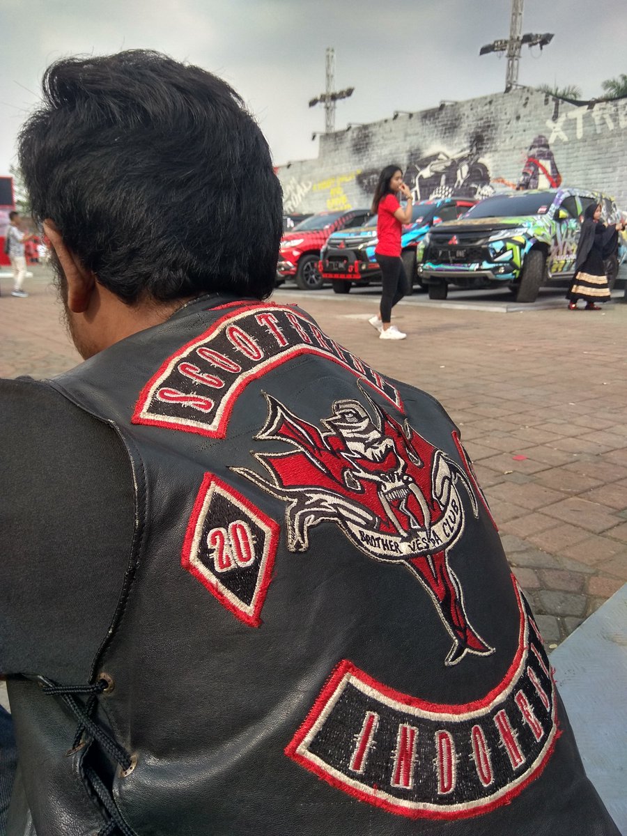 bvcserang's tweet photo. Lama tak bersua, brother
#bvcserang #brothervespaclub #scooteristindonesia #vespaindonesia https://t.co/CldHKMZurL