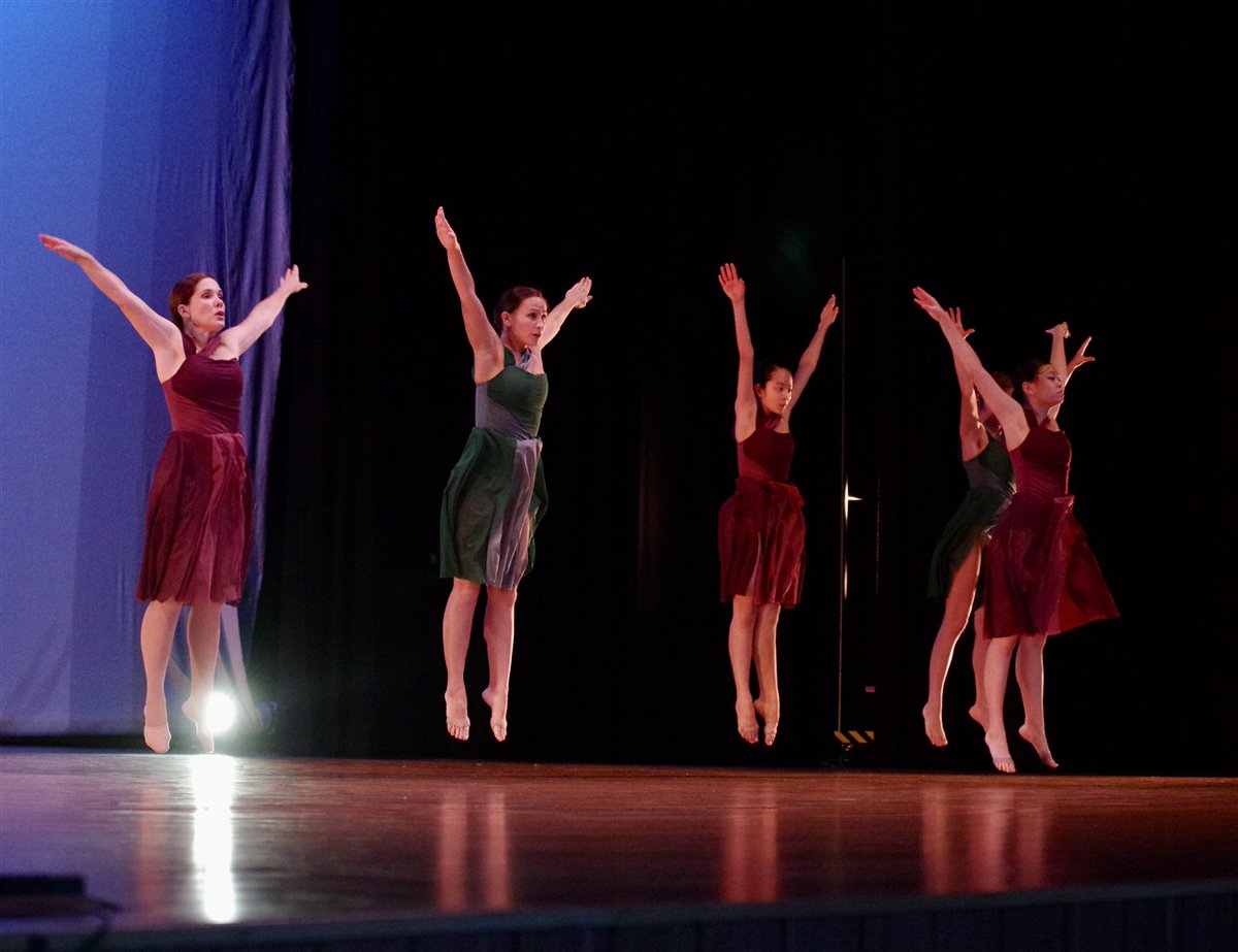 DCSG_Dulwich's tweet photo. Today we commemorate the Celebration of Dance! π The #dance department is thrilled to share this performance with the community live, today at 1.30pm through the Parent Portal link: https://t.co/rjawZCS1Ba
#CelebrationOfDance #DCSGDance #DCSGBetterTogether https://t.co/EDzKp1MCgi