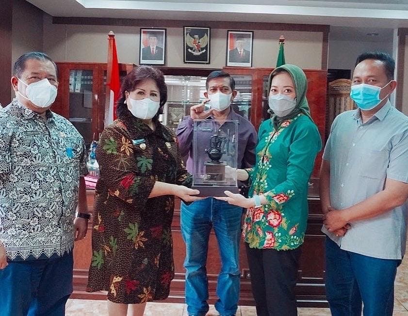 5. (18/6) Pertemuan dengan Kepala Dinas Pertanian &amp; Kepala Bidang Perkebunan Kab. Karo
6. (18/6) Penandatangan MoU antara SCOPI dengan Pemerintah Kabupaten Karo

#sustainablecoffee