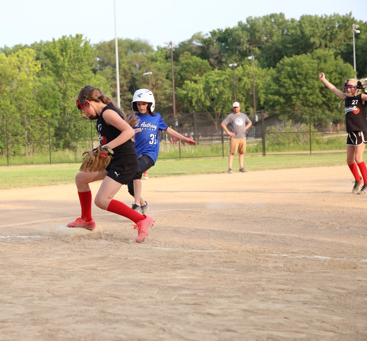 Roseville Fastpitch tweet media