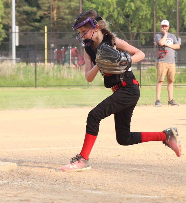 Roseville Fastpitch tweet media