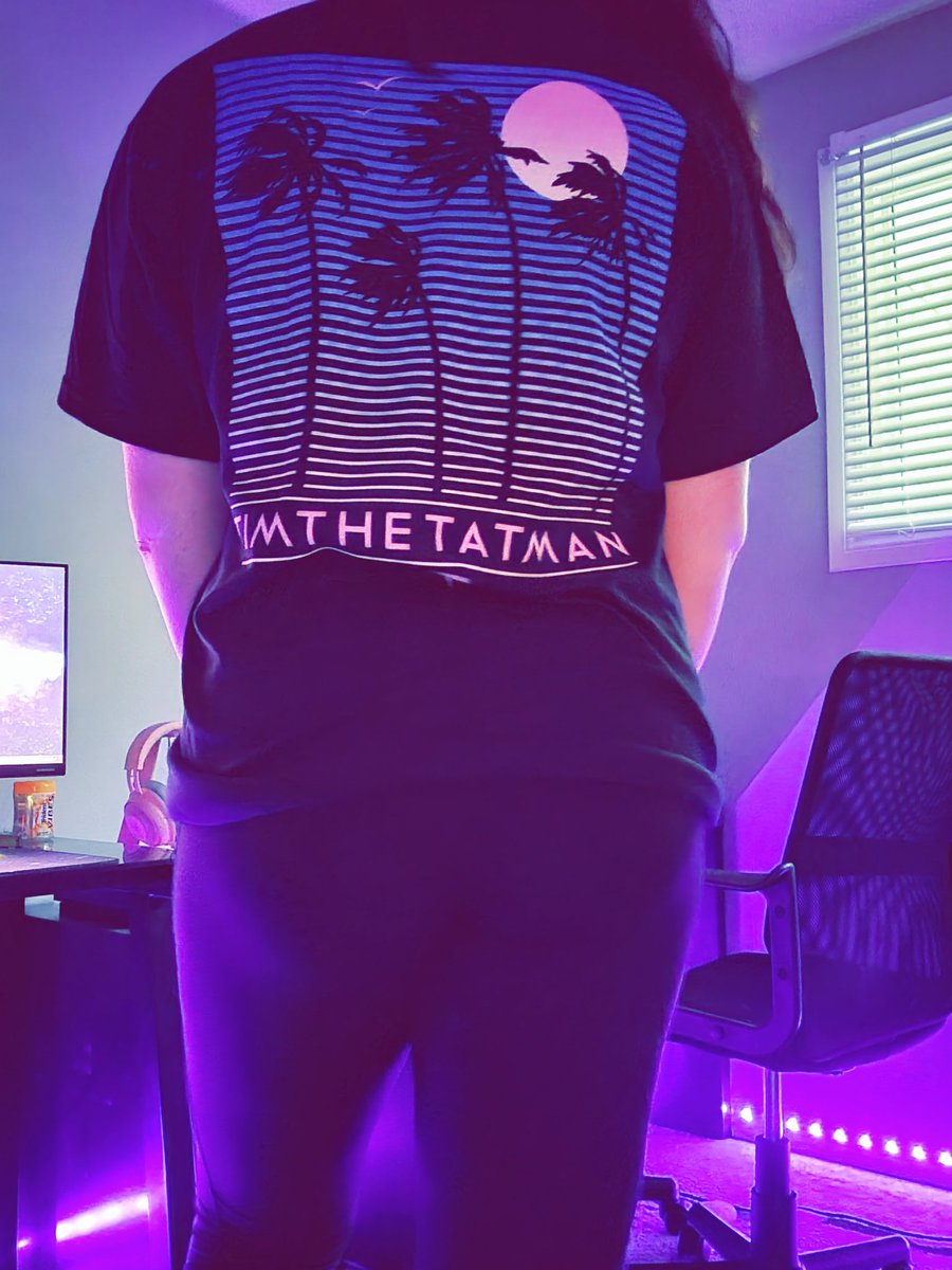 Jenn_VDS10's tweet photo. This shit 🔥 @timthetatman https://t.co/E0jaUn43q2