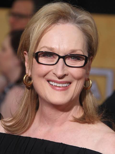 Happy birthday QUEEN Meryl Streep. 